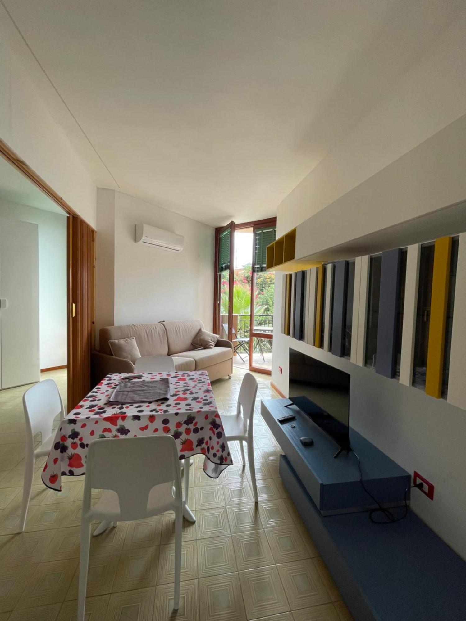 Gli Appartamenti Di Francuzzo Teulada Zimmer foto